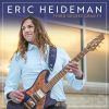 Download track Howlin' Wind