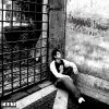 Download track C'È Qualcosa Che Non Va Feat. Respiro