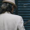 Download track Las Cuarenta