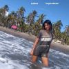 Download track Legz