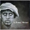 Download track C'e' Qualcosa Che Non Va