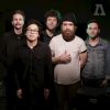 Download track Hollywood (Live)