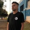 Download track Fama