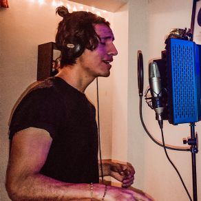 Download track Titi Me Pregunto Coqi Santana