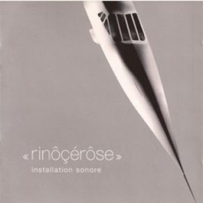 Download track Le Triangle Rinôçérôse