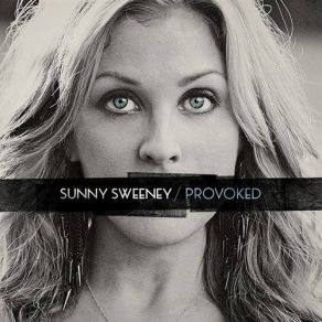 Download track Front Row Seats Sunny Sweeney