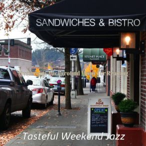 Download track Fun Reading Tasteful Weekend Jazz