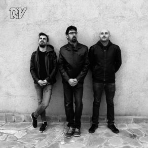 Download track La Tempesta Pov