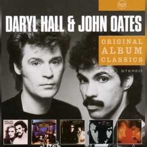 Download track Delayed Reaction Daryl Hall, John Oates