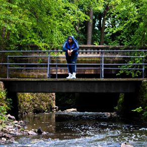 Download track Intro The Growth Advocate Emcee