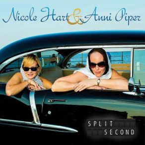 Download track Walk Right Back Anni Piper, Nicole Hart