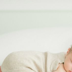 Download track Mind And Body Calming To Help You Sleep Deeply Goodnight Melody