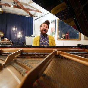 Download track God Must Have Spent A Little More Time On You Casey Abrams
