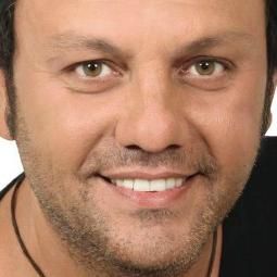 Download track ΣΤΑ ΣΙΝΕΜΑ ΑΓΓΕΛΟΠΟΥΛΟΣ ΣΤΑΘΗΣ