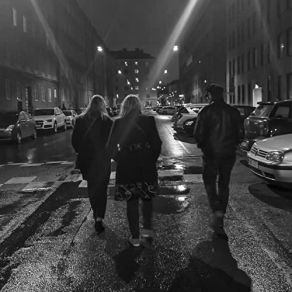 Download track Workingman's Blues # 2 Blue Raincoat