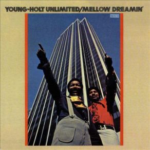 Download track Going In Circles Young - Holt Unlimited