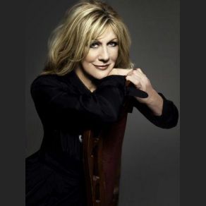 Download track Go Ahead And Cry Renee Geyer