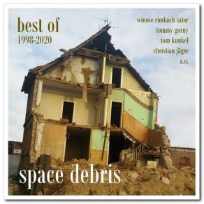 Download track Colossus Stranded Space Debris