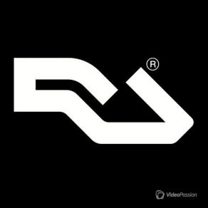 Download track Leave Omar - S