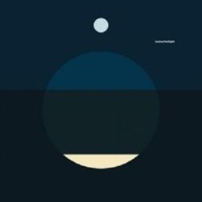 Download track Crowded Room (Type A) L'Usine