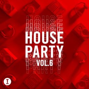 Download track She Knows What She's Doing (Extended Mix) James Hurr