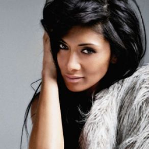 Download track O Holy Night Nicole Scherzinger