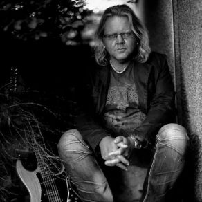 Download track A Close Shave Asbjørn Ruud