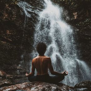 Download track Reflective Vibes For Meditative Focus Lucid Meditation