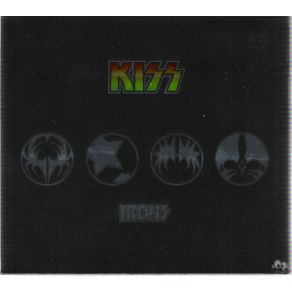 Download track Love 'Em And Leave 'Em Kiss