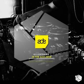 Download track Crack A Smile Ariano Kina