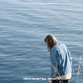 Download track Memory Box In The Fountain