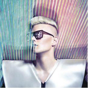 Download track (I Know) What I'M Made Of Diamond Rings