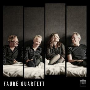 Download track 09.5 Mélodies, Op. 58 No. 1, Mandoline (Arr. For Piano Quartet) Gabriel Fauré