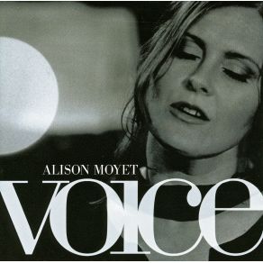 Download track The Wraggle Taggle Gypsies - O! Alison Moyet