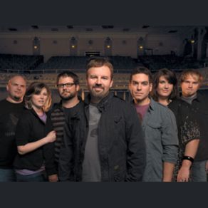 Download track Who Am I Casting Crowns