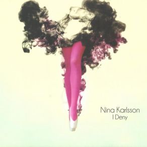 Download track Model Nina Karlsson