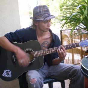 Download track Heu JohnDEUFFmaio