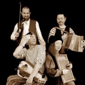 Download track Random Notes & Mooncoin Jig Pugwash Convention