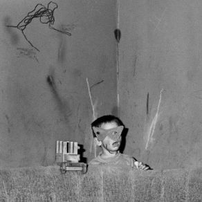 Download track Structures Reptile Youth