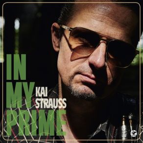 Download track Wait A Minute Baby Kai Strauss
