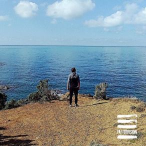 Download track It's Time To Leave Simone Combusti